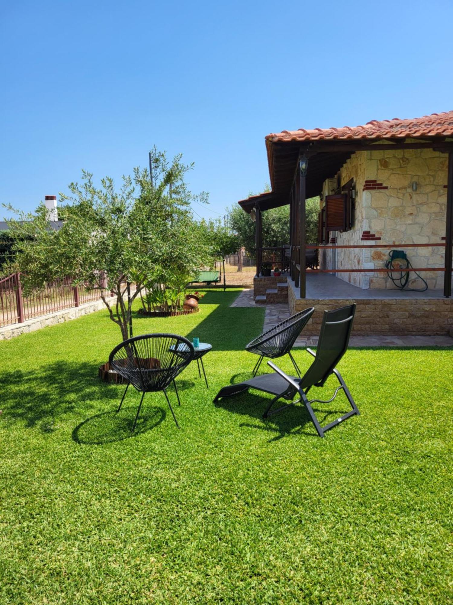 Villa Trifon By Rentalspro Services -Nea Potidea Halkidiki Dış mekan fotoğraf
